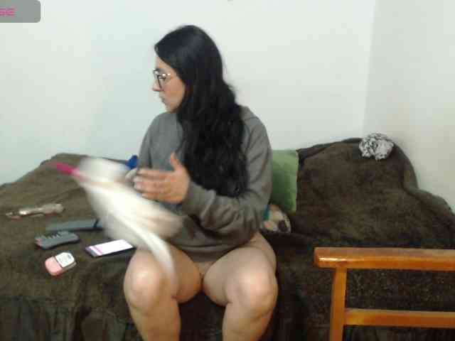 ashleylove11 webcam