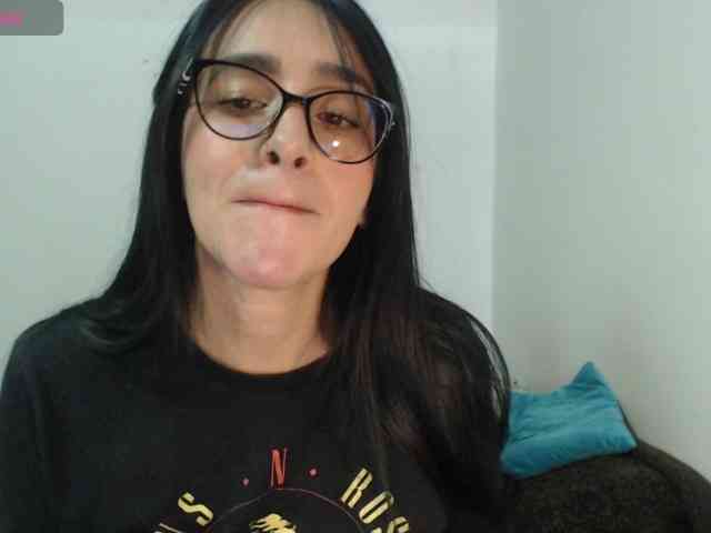 ashleylove11 webcam