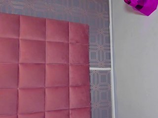 TIFFANY-EVANS's Live Webcam