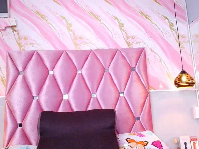 TIFFANY-EVANS live cam on BongaCams