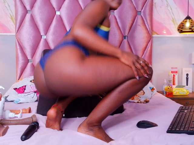 TIFFANY-EVANS live cam on BongaCams