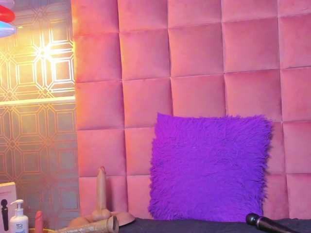 TIFFANY-EVANS live cam on BongaCams