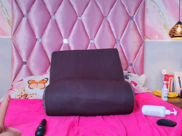 TIFFANY-EVANS live cam on BongaCams