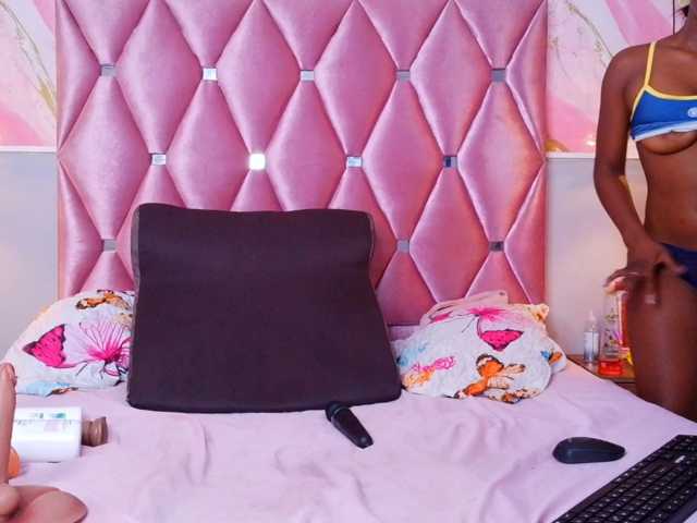 TIFFANY-EVANS live cam on BongaCams