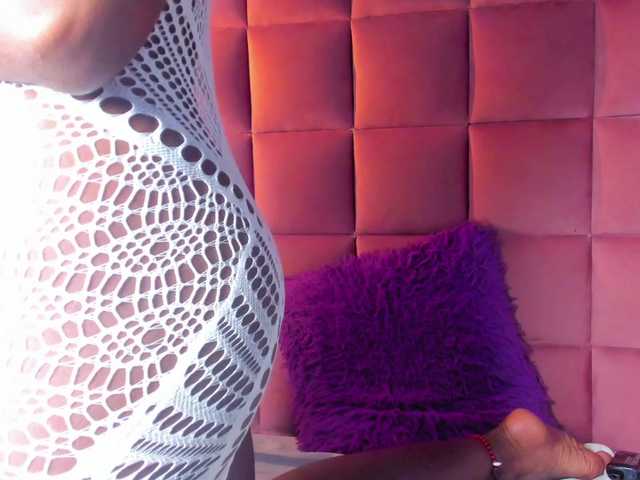 TIFFANY-EVANS live cam on BongaCams