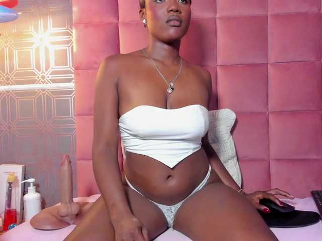 TIFFANY-EVANS live cam on BongaCams