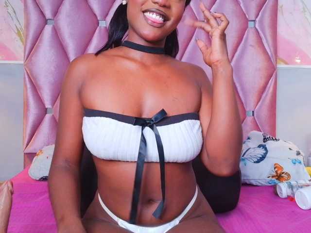 TIFFANY-EVANS live cam on BongaCams