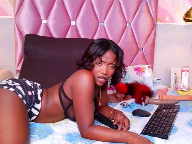 TIFFANY-EVANS live cam on BongaCams