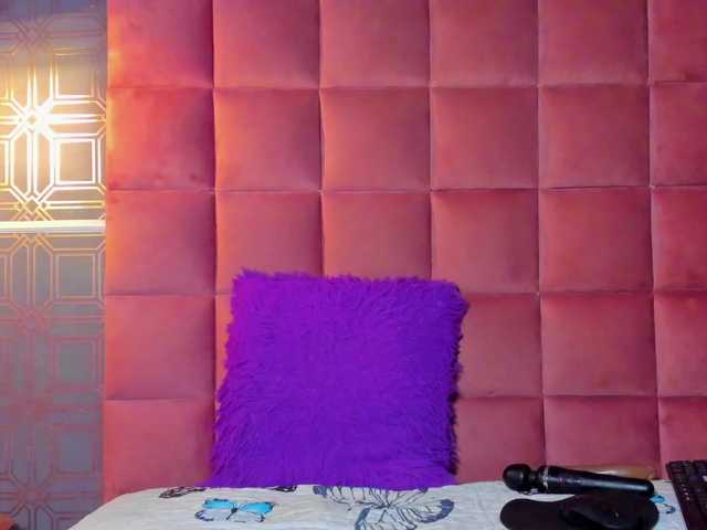 TIFFANY-EVANS live cam on BongaCams