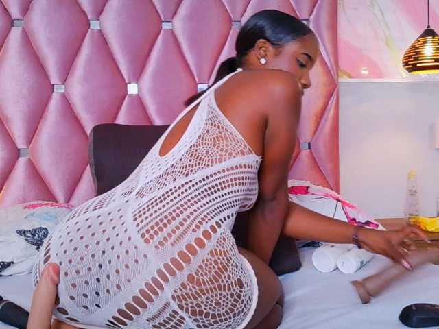 TIFFANY-EVANS live cam on BongaCams