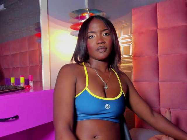 TIFFANY-EVANS live cam on BongaCams