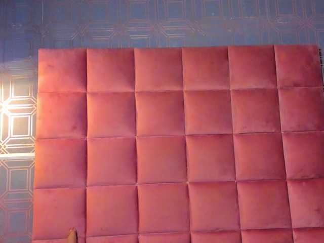 TIFFANY-EVANS live cam on BongaCams