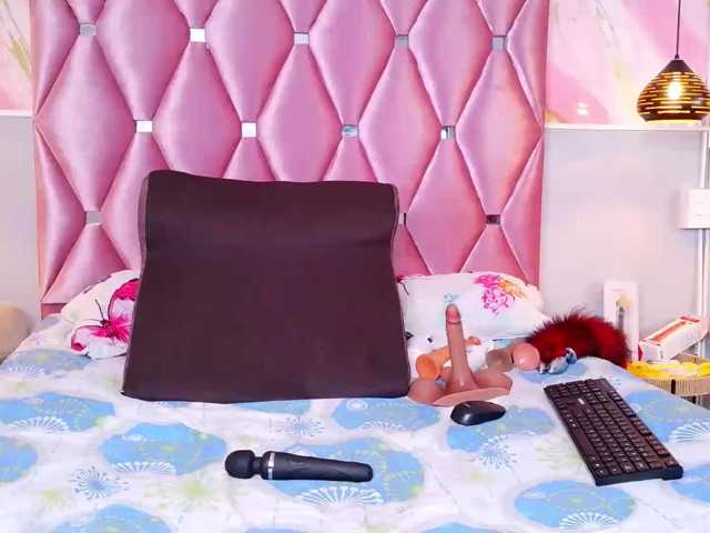 TIFFANY-EVANS live cam on BongaCams