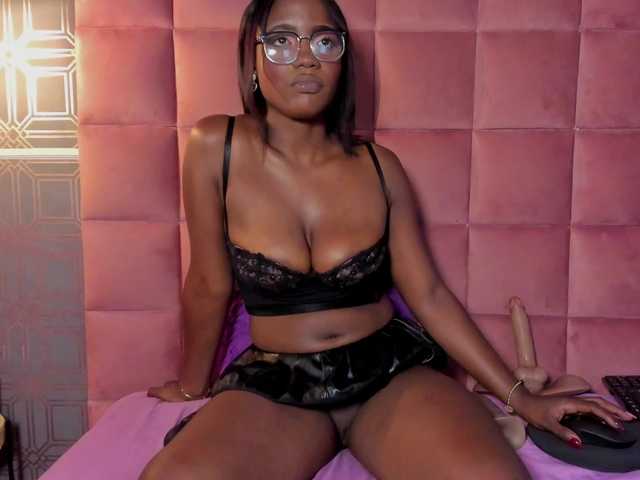 TIFFANY-EVANS live cam on BongaCams