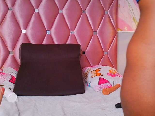 TIFFANY-EVANS live cam on BongaCams
