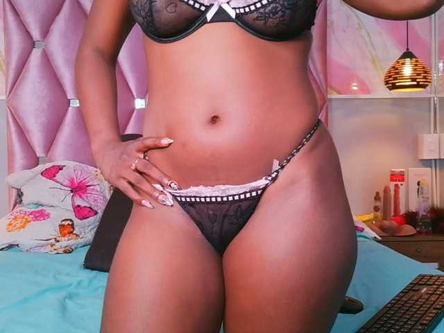 TIFFANY-EVANS live cam on BongaCams