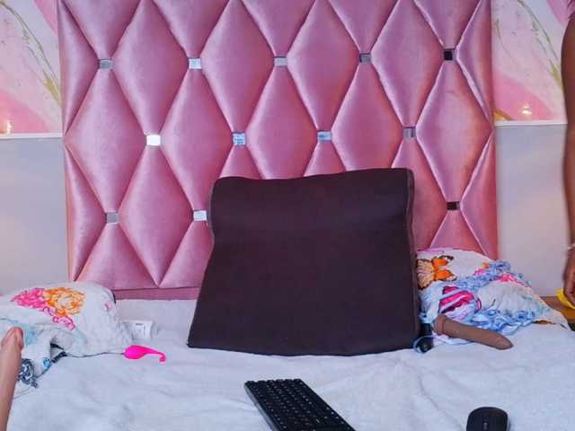 TIFFANY-EVANS, en vivo ahora en BongaCams