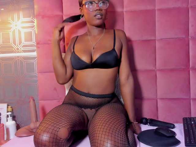 TIFFANY-EVANS live cam on BongaCams