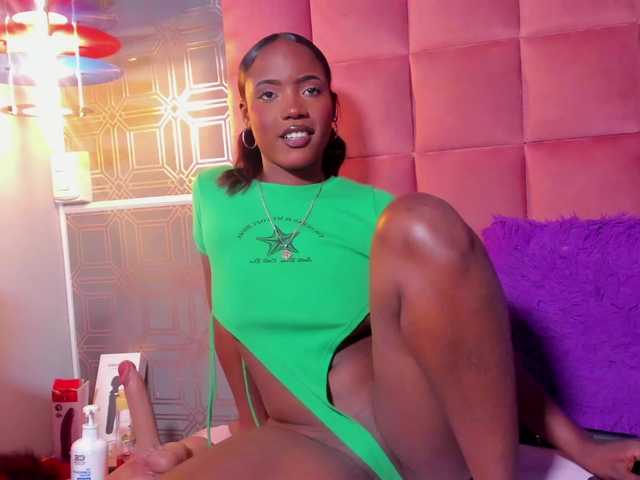 TIFFANY-EVANS live cam on BongaCams