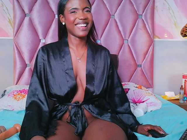 TIFFANY-EVANS live cam on BongaCams