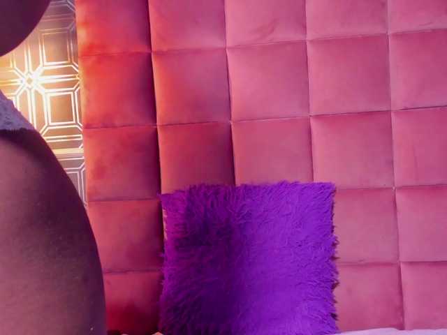 TIFFANY-EVANS live cam on BongaCams