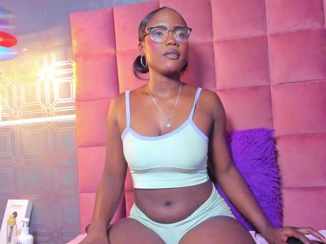 TIFFANY-EVANS live cam on BongaCams