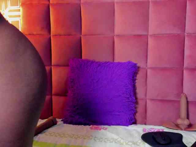 TIFFANY-EVANS webcam