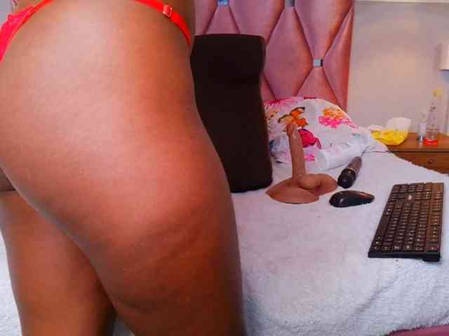 TIFFANY-EVANS webcam