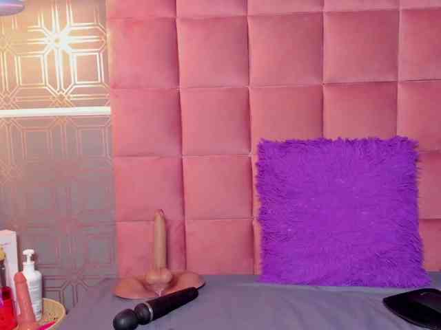 TIFFANY-EVANS webcam
