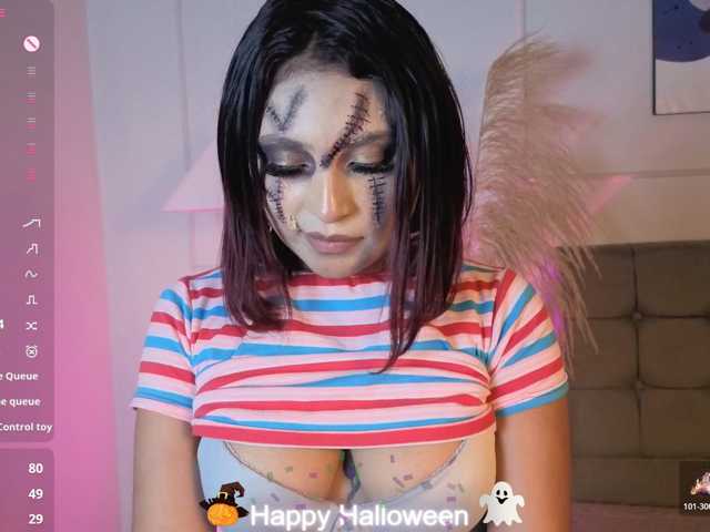 naia-cruzz live cam on BongaCams