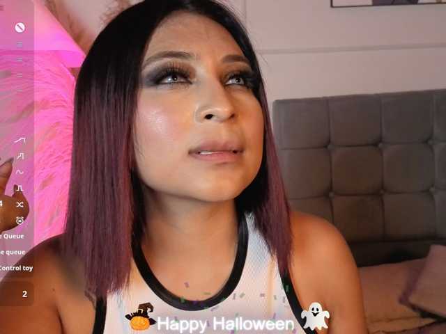 naia-cruzz live cam preview