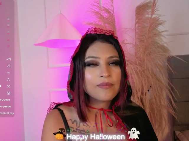 naia-cruzz live cam on BongaCams