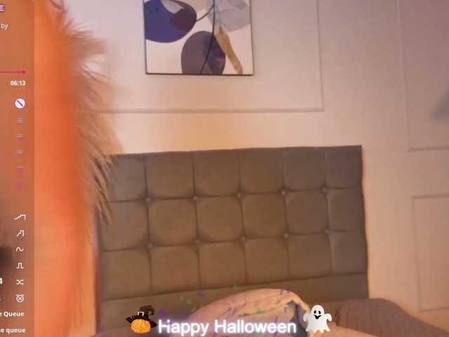naia-cruzz live cam on BongaCams