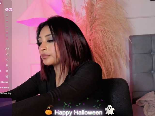 le modèle naia-cruzz est en webcam porno dans un show sur le site bongacams, il possède les tags suivants: Latino/Hispanic,Redhead,Shaved