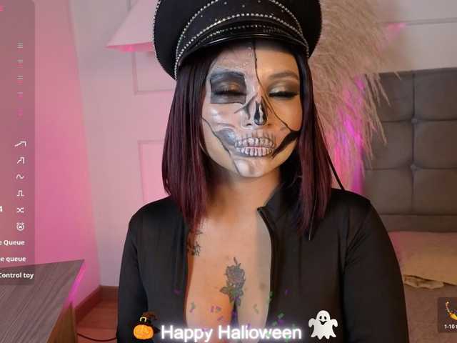 naia-cruzz live cam on BongaCams