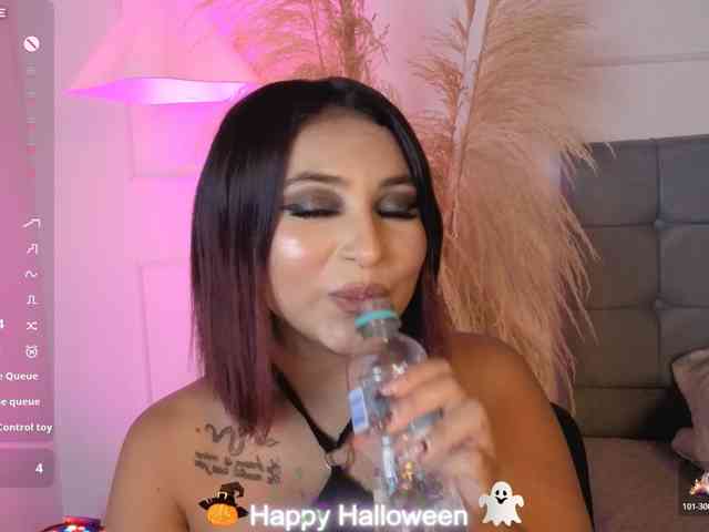 Naia-cruzz's live stream