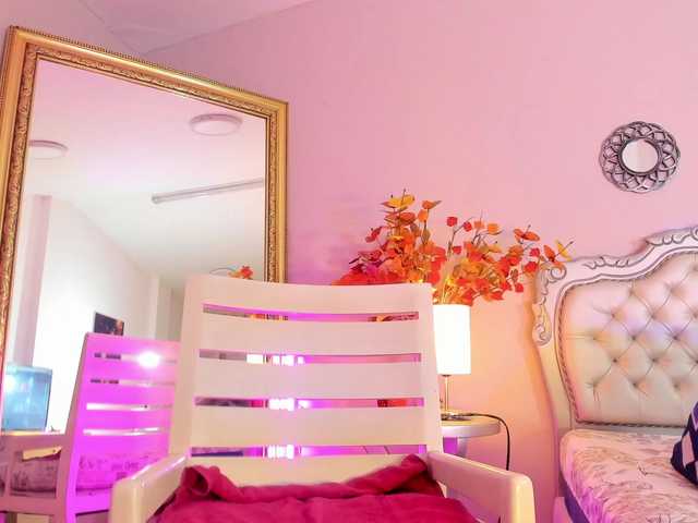 Niky-Brownn live cam on BongaCams