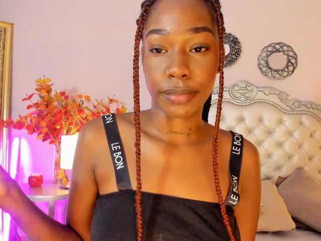 Niky-Brownn live cam on BongaCams