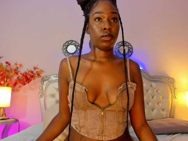 Niky-Brownn live cam on BongaCams