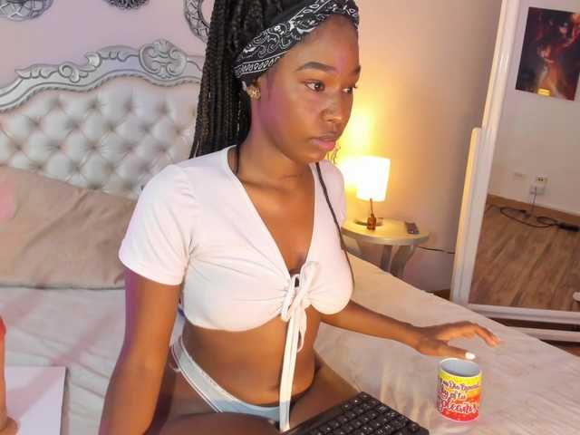 Niky-Brownn live cam on BongaCams
