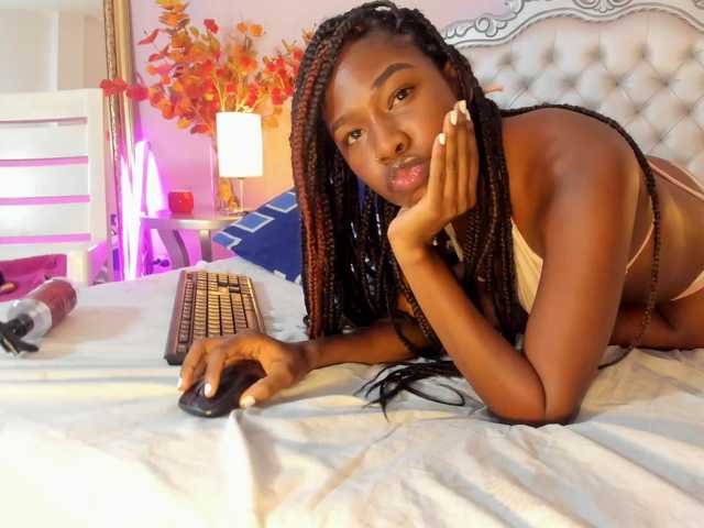 Niky-Brownn live cam on BongaCams