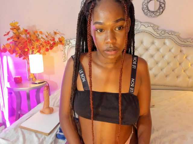 Niky-Brownn live cam on BongaCams