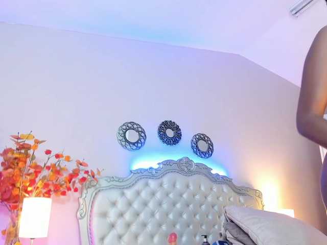 Niky-Brownn live cam on BongaCams