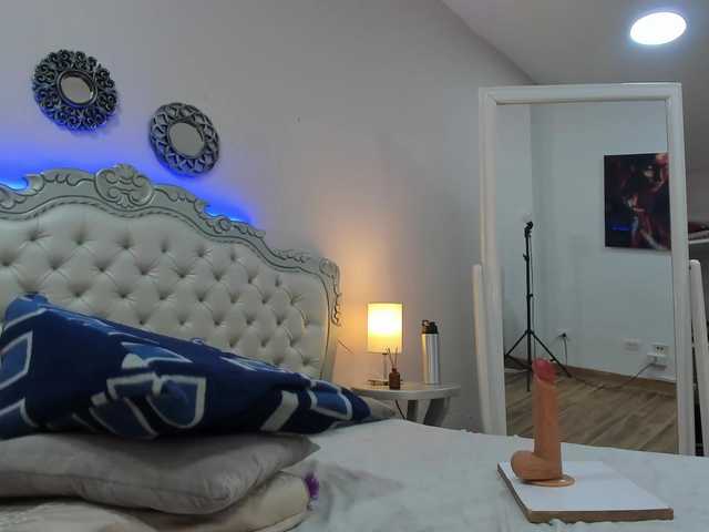 Niky-Brownn live cam on BongaCams