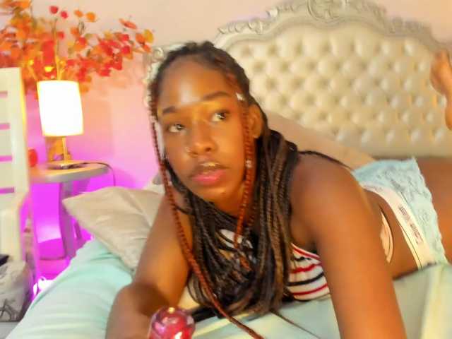 Niky-Brownn live cam on BongaCams