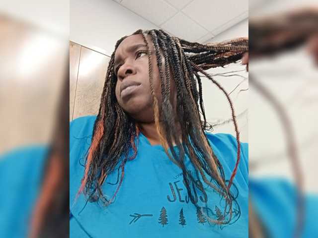Brownsugarhot live cam on BongaCams