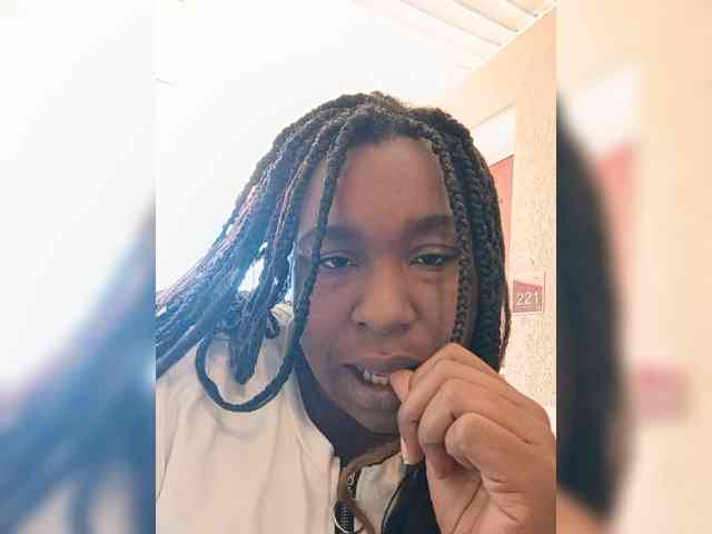 Brownsugarhot webcam