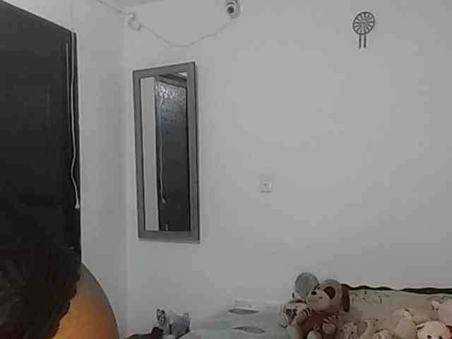 Angiee1 webcam