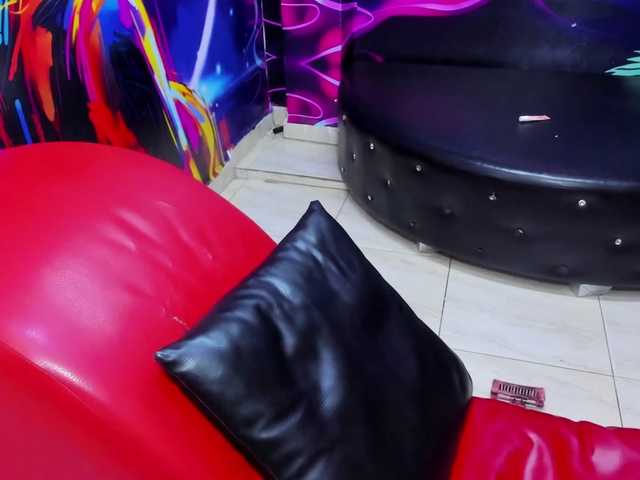 fucking-pleasure live cam on BongaCams