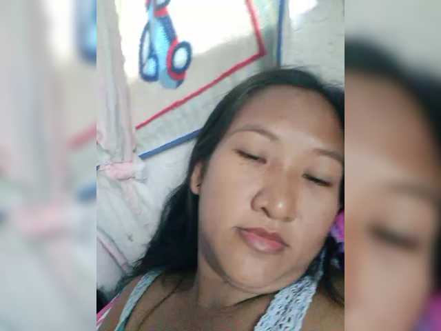 le modèle sweetpink061 est en webcam porno dans un show sur le site bongacams, il possède les tags suivants: Asian,Brunette,Shaved